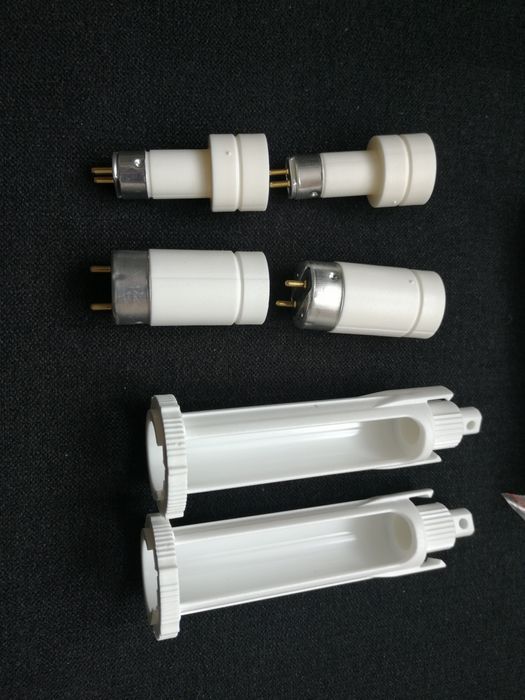 Komplet uchwytów adapterów leddy tube oryginalne Aquael