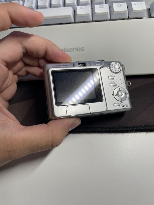 Sony Cybershot DSC-W30 + bateria