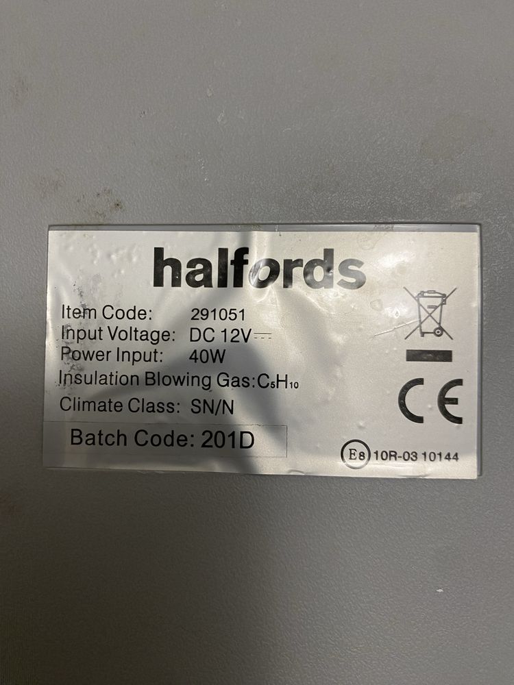 Холодильник автомобильный Halfords 14 L England