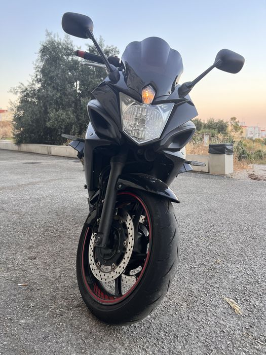 Yamaha XJ6 Diversion F 2013 com ABS