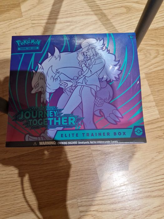 Pokemon TCG: Scarlet & Violet- Journey Together - Elite Trainer Box