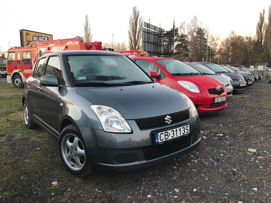 SUZUKI SWIFT 1.3 benzyna 2008r. 2 sztuki Instalacja Gazowa do 2031r.
