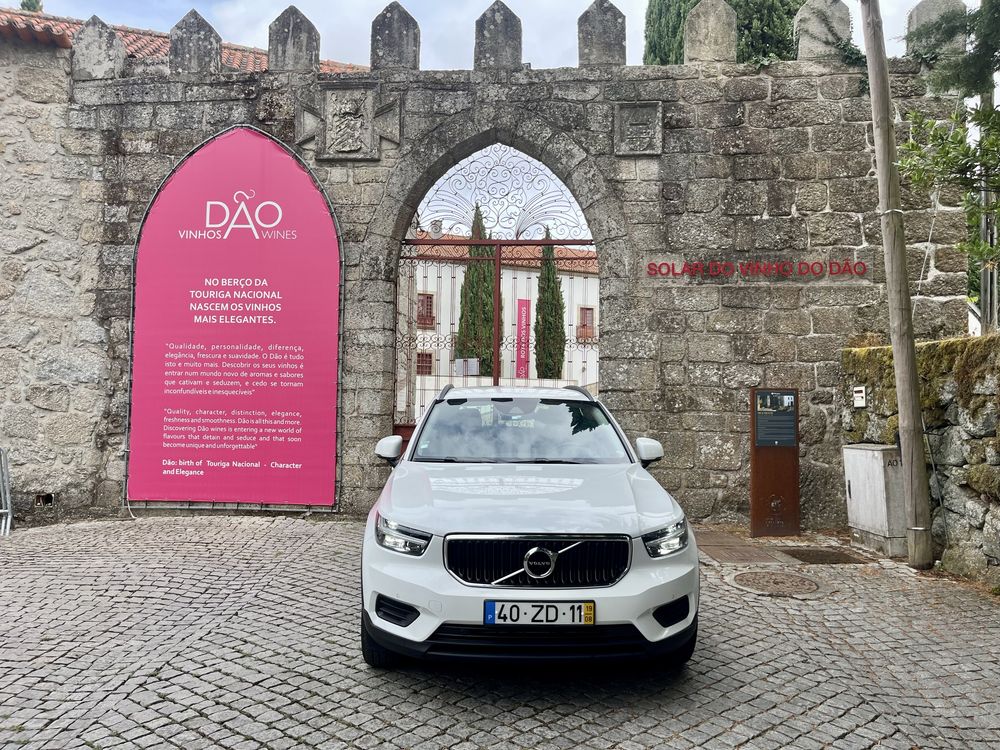 Oportunidade VOLVO XC 40 T3  2019