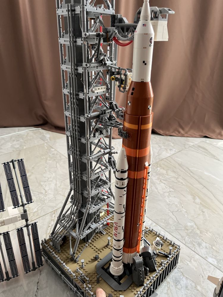 Lego space SLS ,shuttle, saturn v, apollo ціна за комплект з 5 шт лего