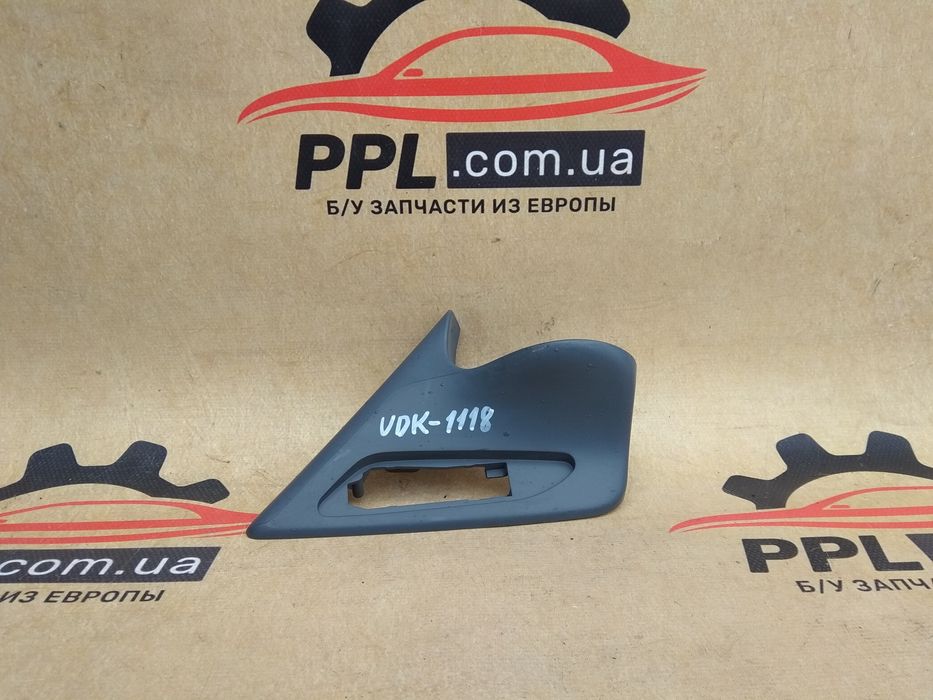 Peugeot 807 Citroen C8 2002- накладка для зеркала CP6555000