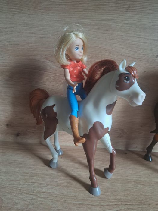 Lalka, koń, Mustang