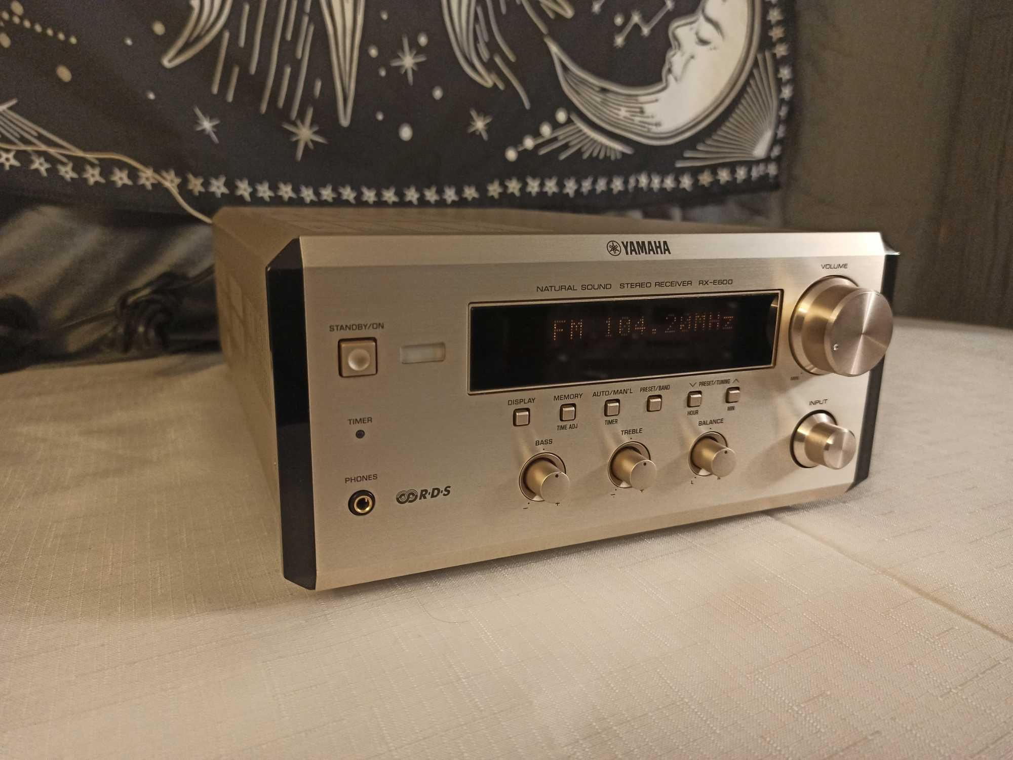 Amplituner wzmacniacz YAMAHA RX-E600