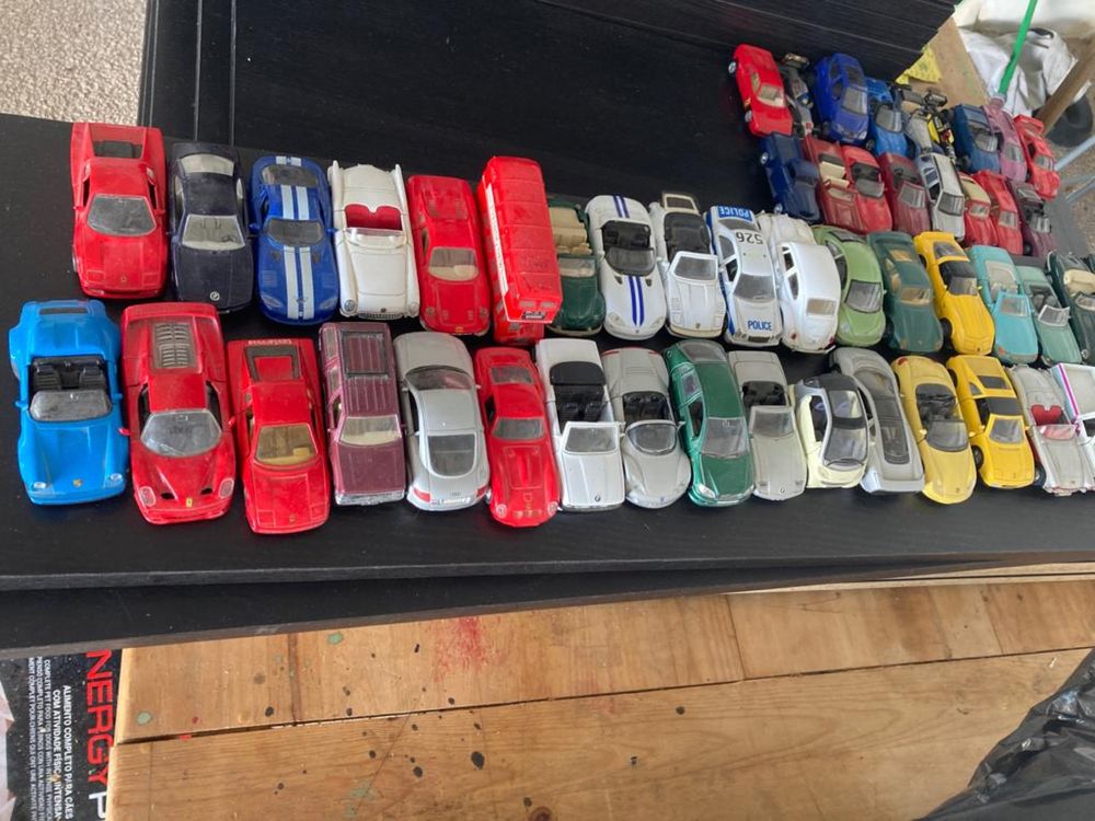 Coleção de carros em miniatura