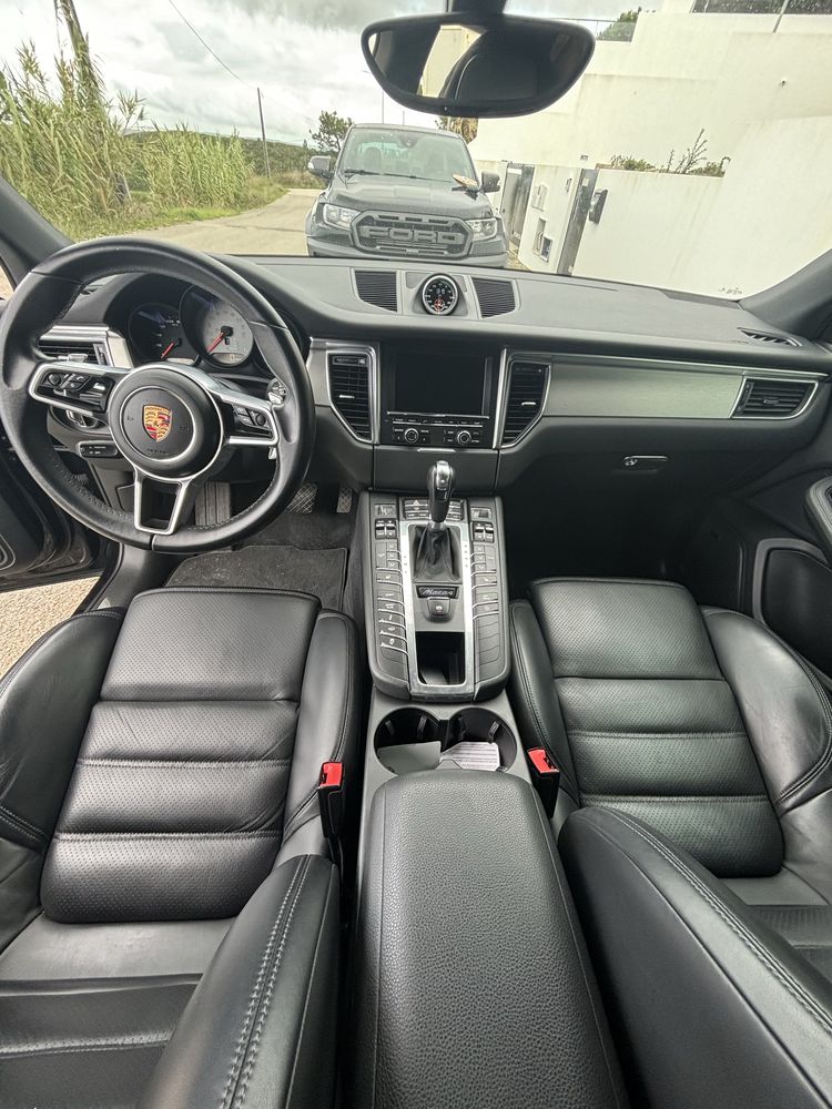 Porsche macan 2014