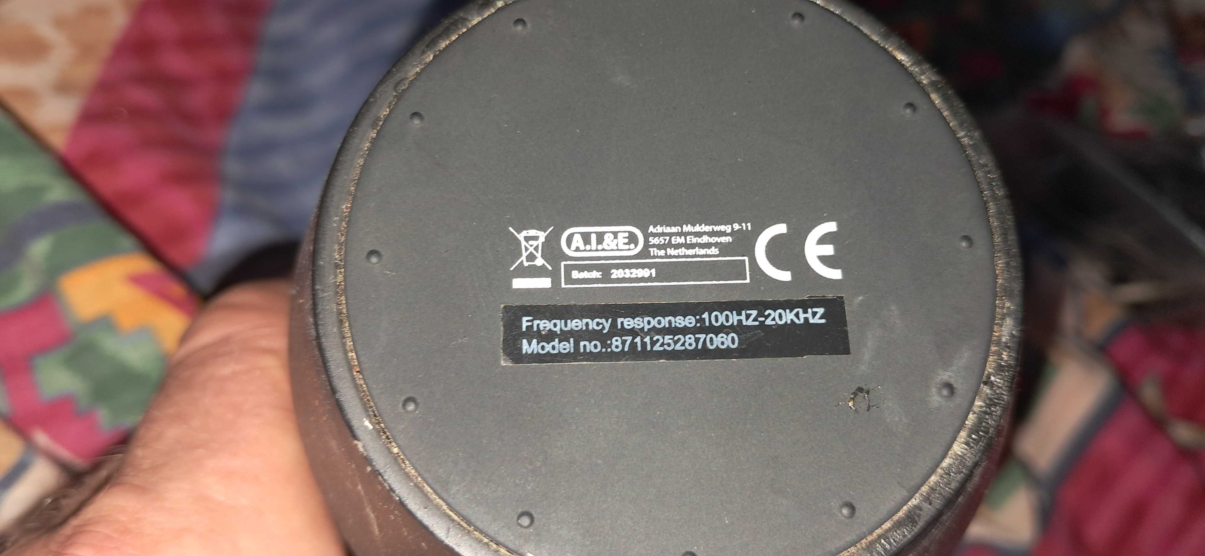 Głośnik bluetooth A.I..&E. uszkodzone gniazdo ładowania