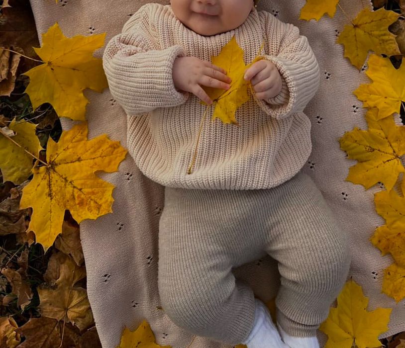 Светр для немовлят 3-6 міс