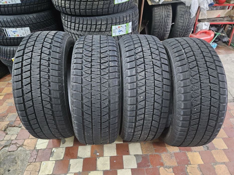 Зимові шини Bridgestone Blizzak DM-V3 275/50 R21 113T XL