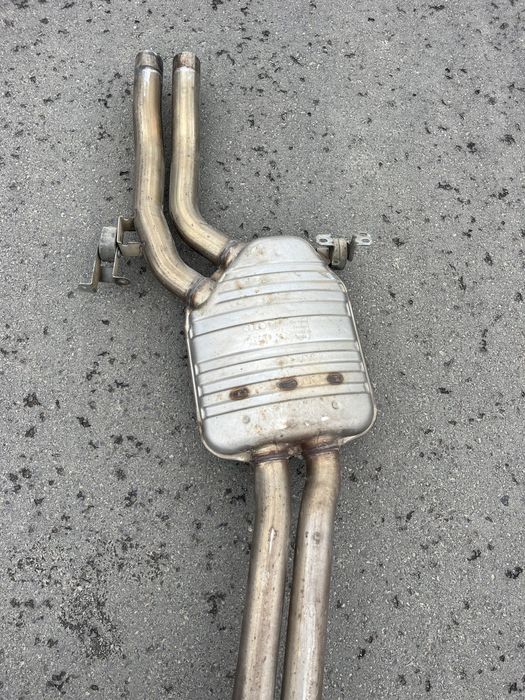 Tłumik Audi S5 4,2Fsi V8 oryginał
