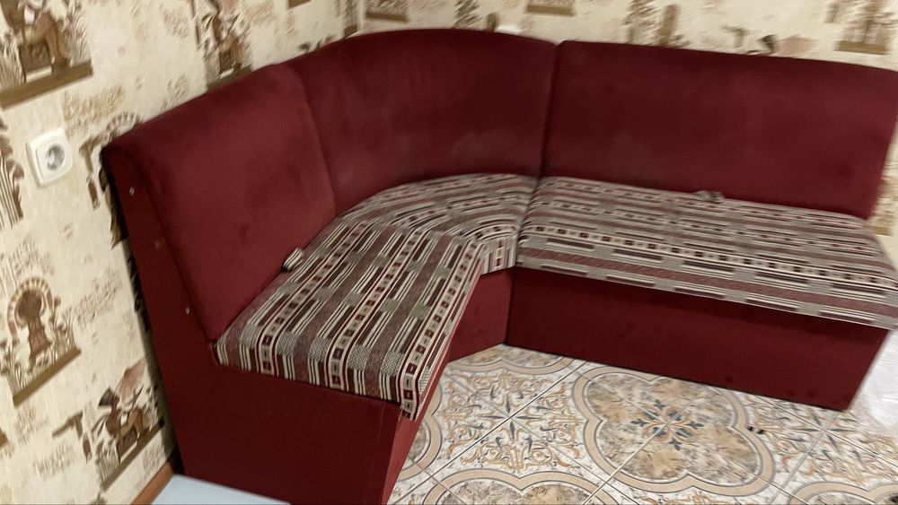 Диван  для кухні