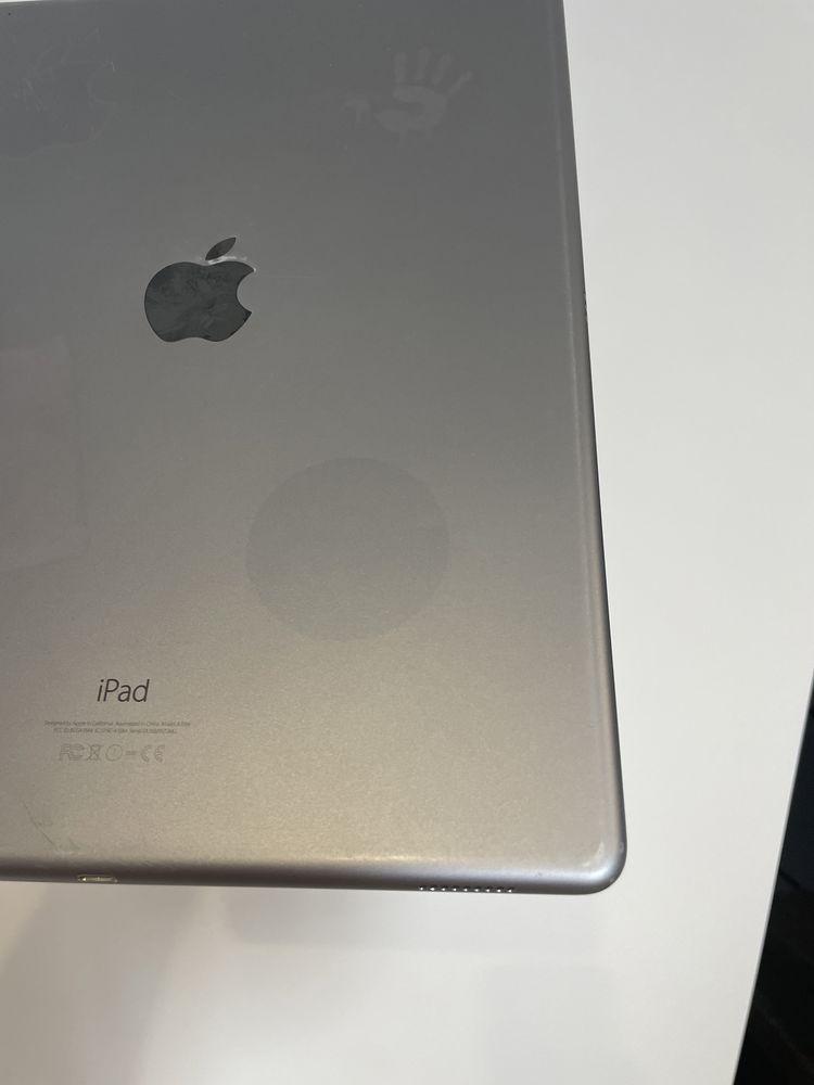 Apple Ipad Pro 12.9 128 Wi-Fi Space Gray Черный