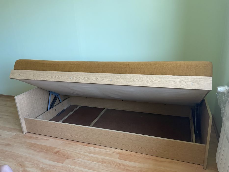 Tapczan jednoosobowy