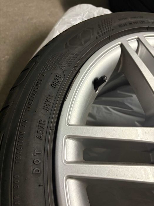 Felgi + Opony Mercedes C-Klasa AMG 17" 8