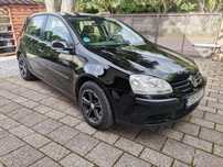 Volkswagen Golf 1.6 benzyna, niski przebieg