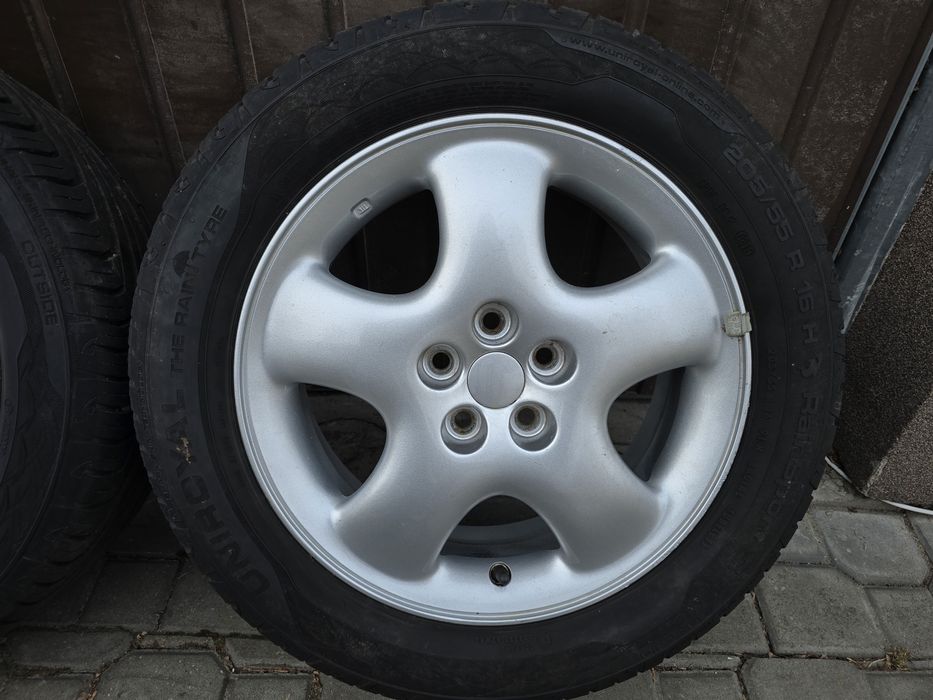 Felgi z oponami 205/55R16 Chrysler PT Cruiser 5x100 Sebring Cirrus VW