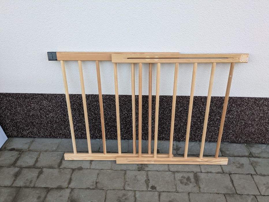 Bramka zabezpieczająca drewniana