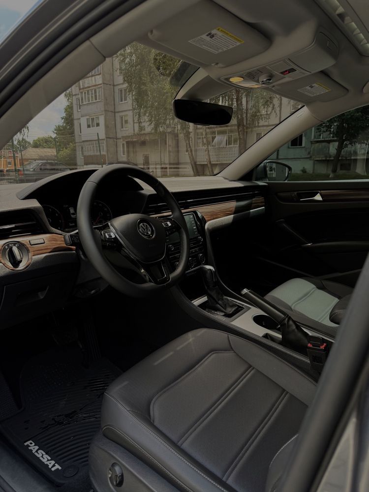 Volkswagen Passat B9 USA NMS 2 2021 2.0 бензин