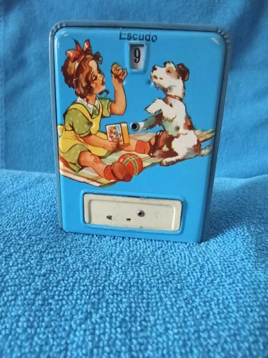 Vintage Mealheiro em Folha Geobra