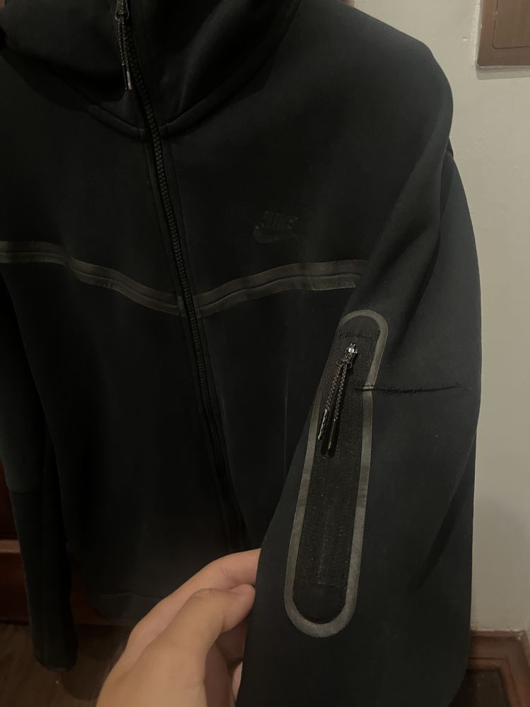 Nike tech fleece