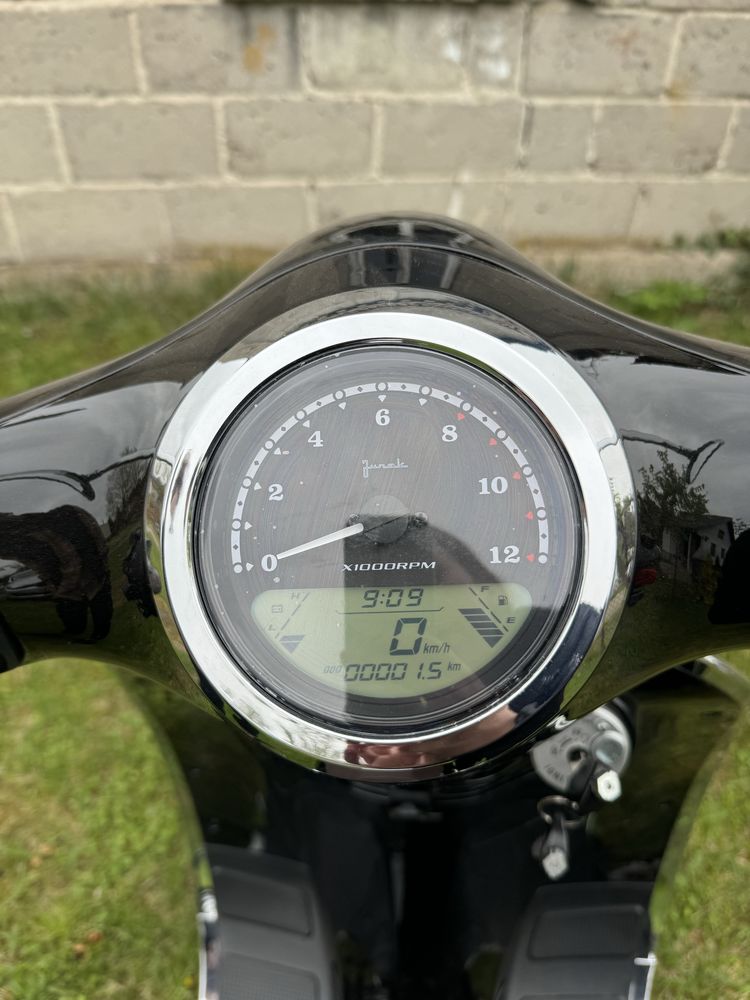 Skuter Junak 50 nowy! 2023 rok - przejechane 15 km