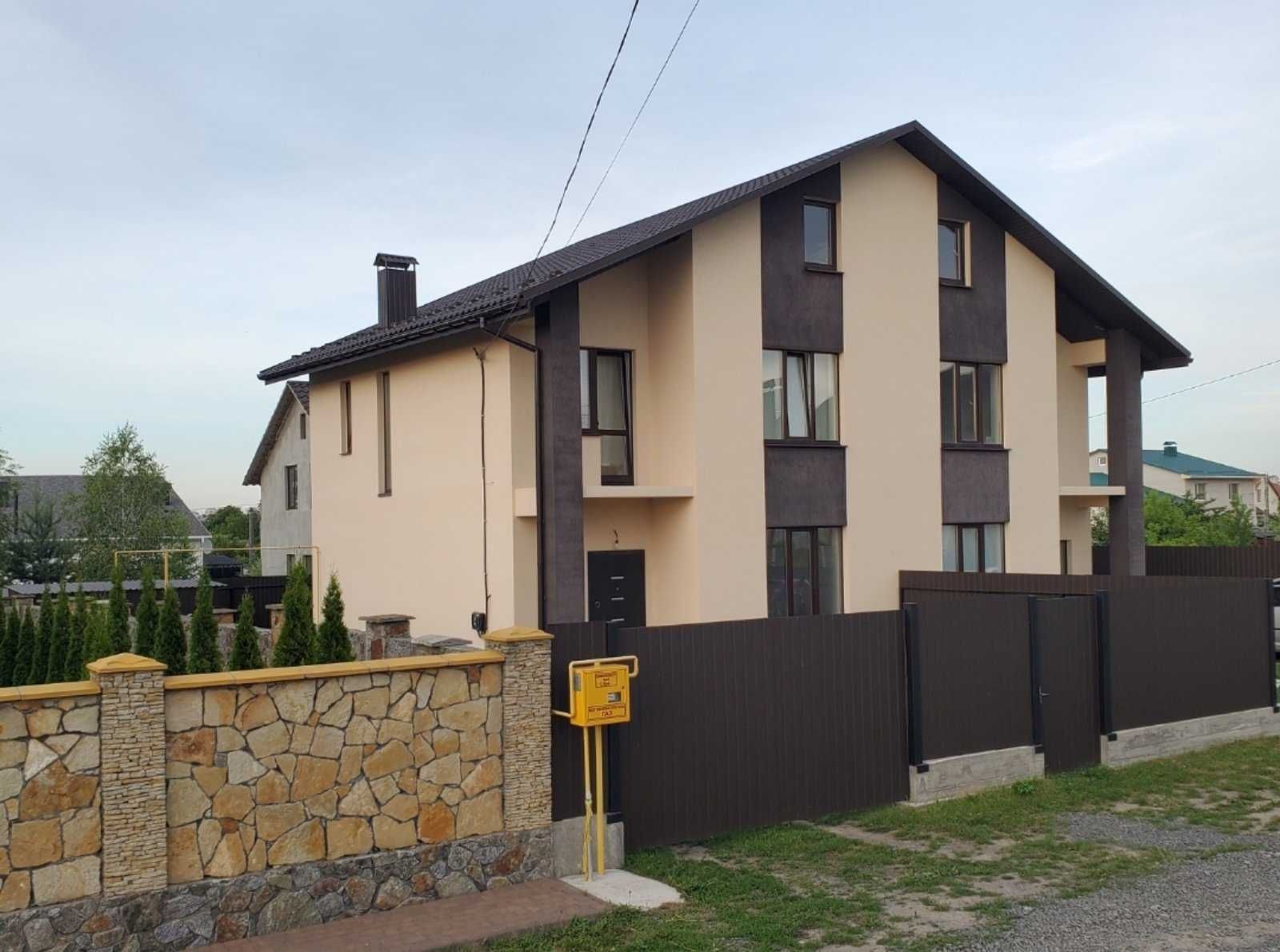(7) Продам дуплекс в Пирогово 1143