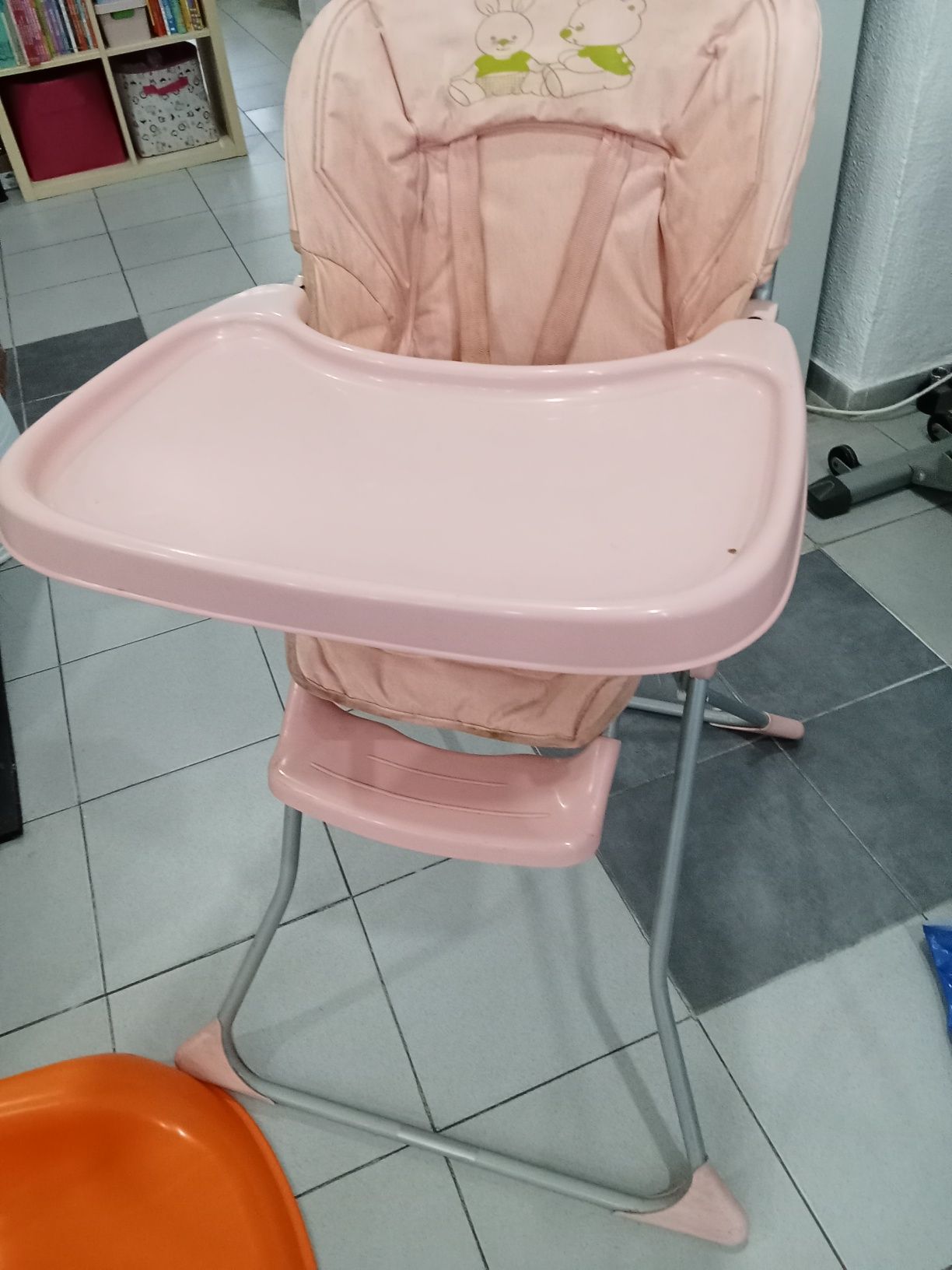 Cadeira de refeição para bebés