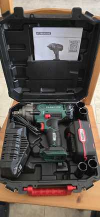 Aparafusadora de impacto parkside 20v para carro