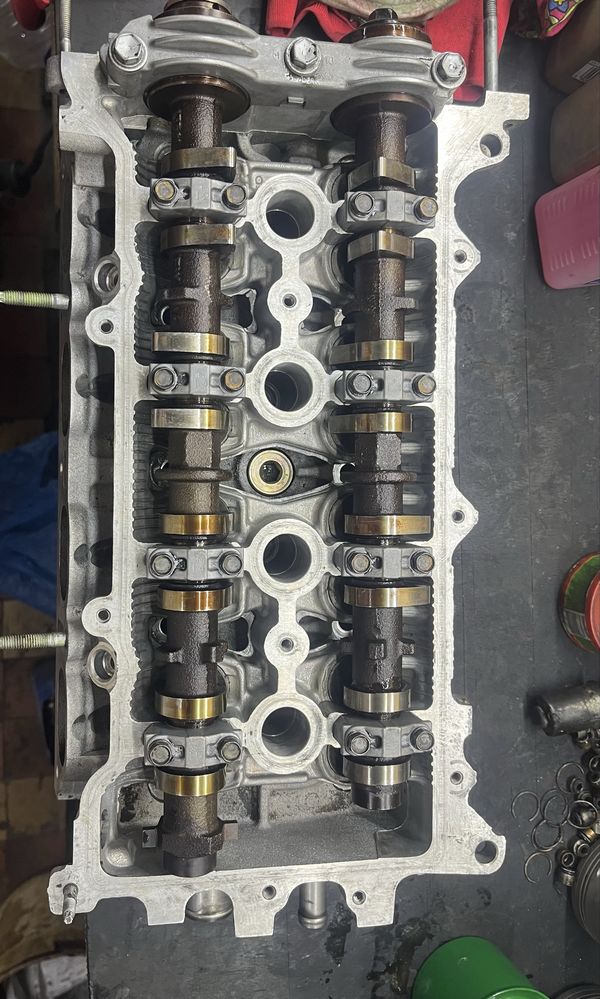 Гбц Toyota 1.8 1zz-fe головка 3zz 4zz 1.4 1.6 распредвалы клапана