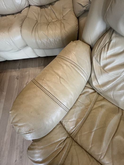 Skorzany zestaw wypoczynkowy.Sofa 3osobowa z funkcją spania + 2fotele