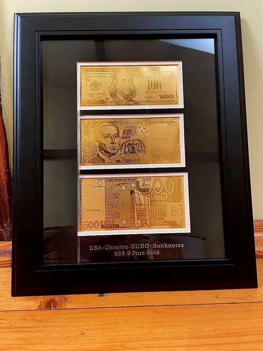 Панно 3 купюри із золотим напиленням "UKRAINE-USA-EURO"