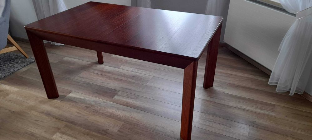 Stół rozkładany+krzesła 6szt