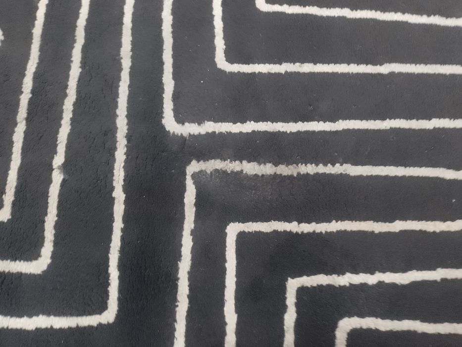 Sprzedam  dywan 240x160 cm