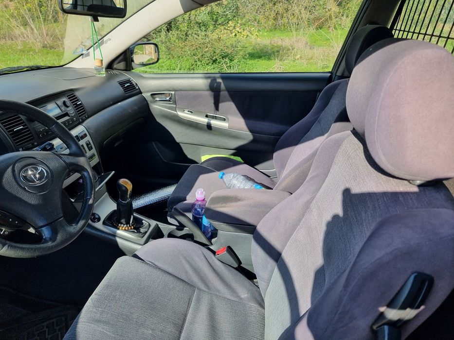 Vendo Toyota corolla D4D