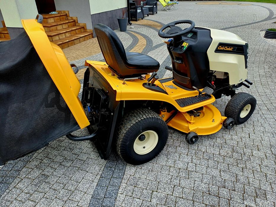 !!Cub Cadet Hydrostatic 24hp. Elektryczny Kosz!!?