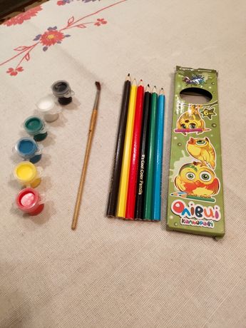 Краски, кисточка, карандаши+ подарок