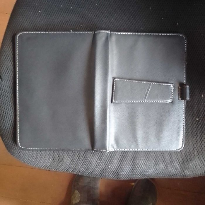 Чехол з клавіатурою для планшета