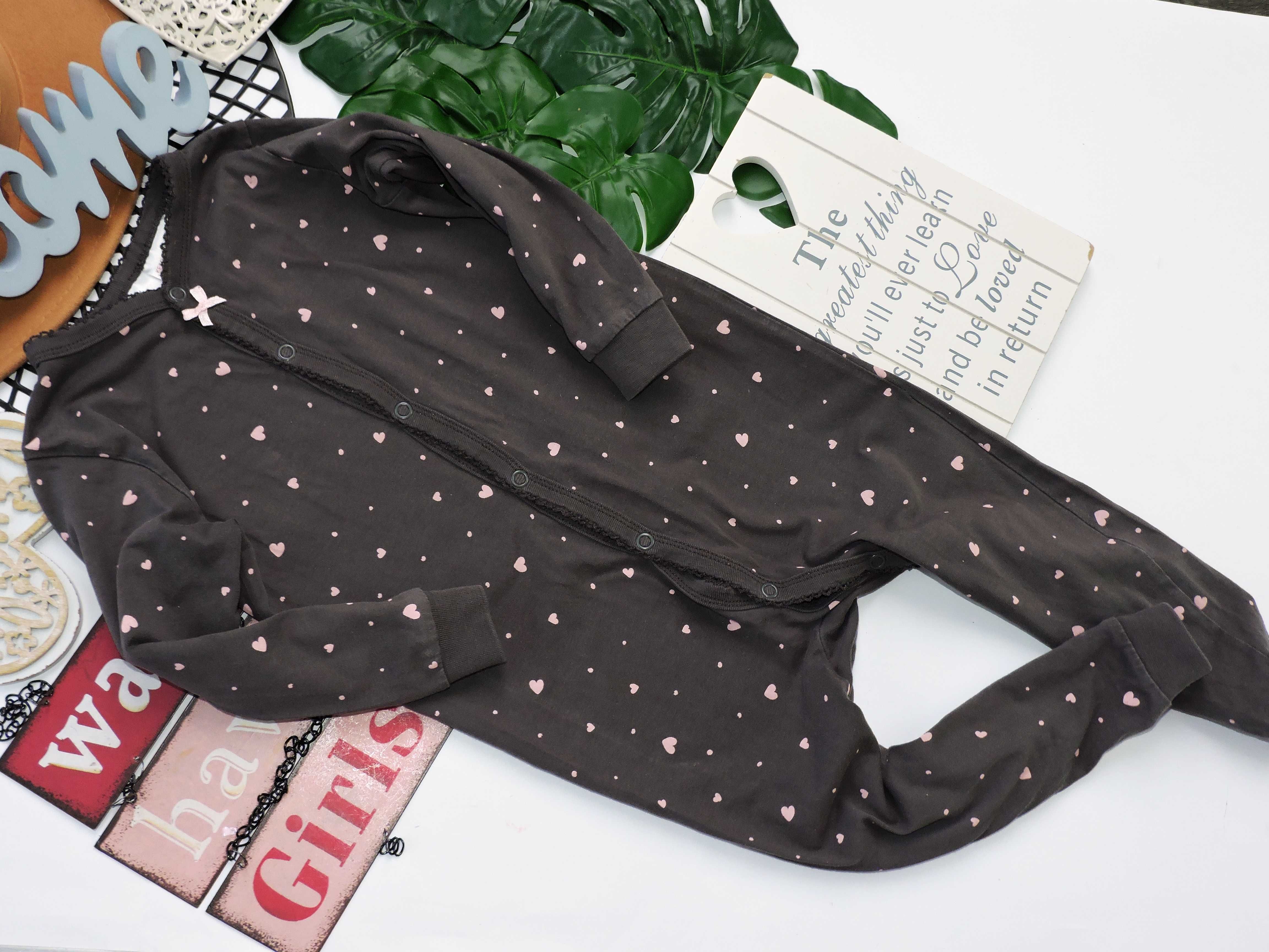 H&M - pajacyk piżamka napki serduszka r 92