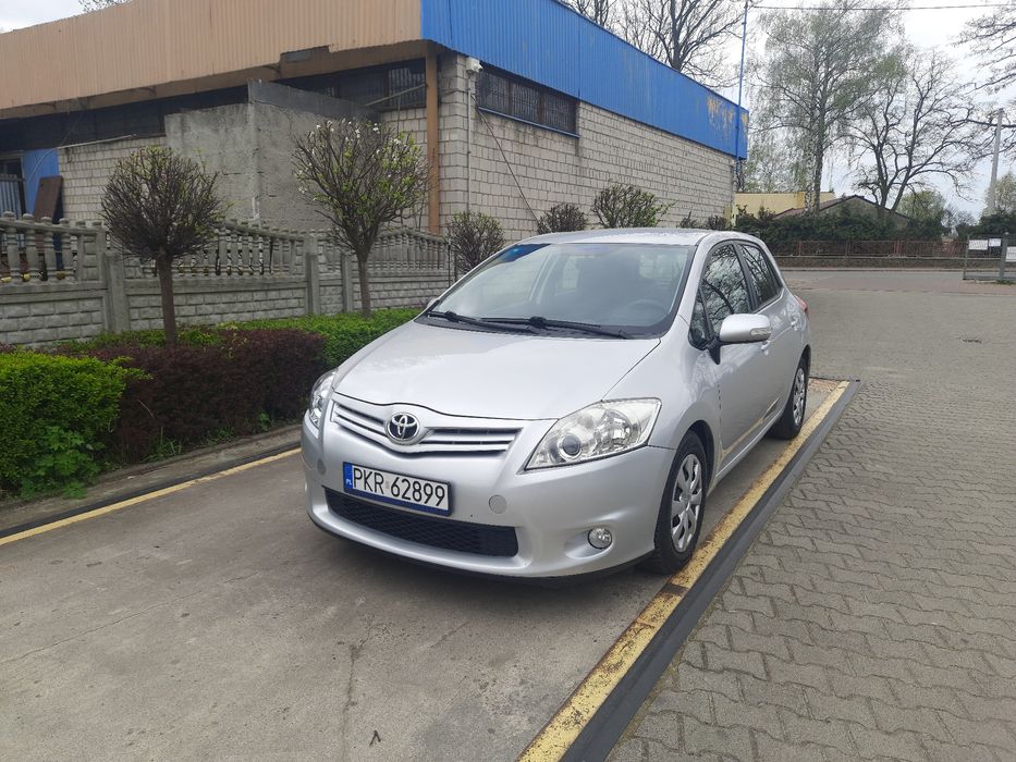 Toyota Auris lift 1.4 D4D 6 biegów