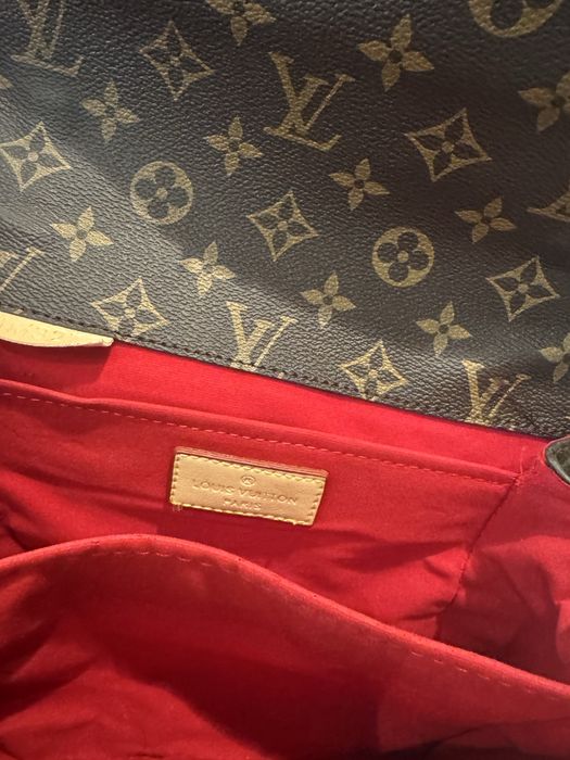 Жіноча сумка через плече