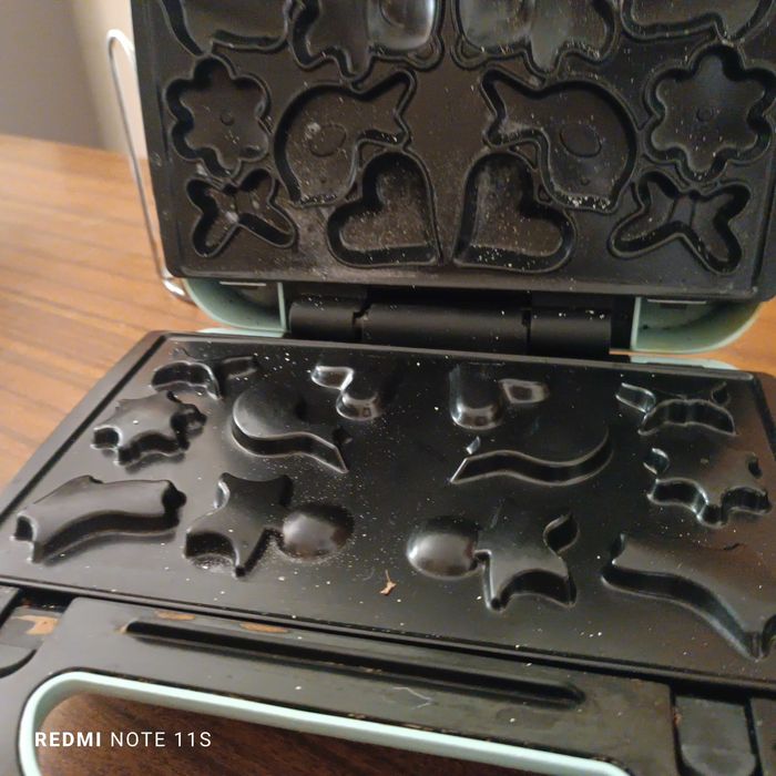 Gofreira- Piastra Per Waffel