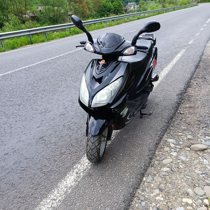 Продам скутер в гарному стані