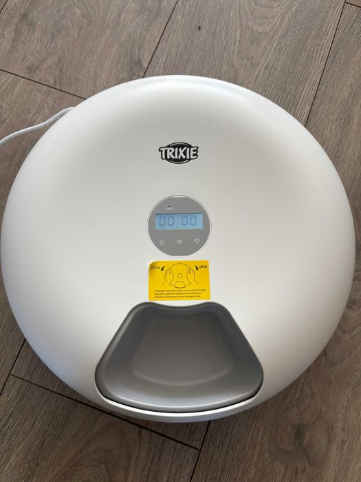 TRIXIE TX5+ automat na karmę