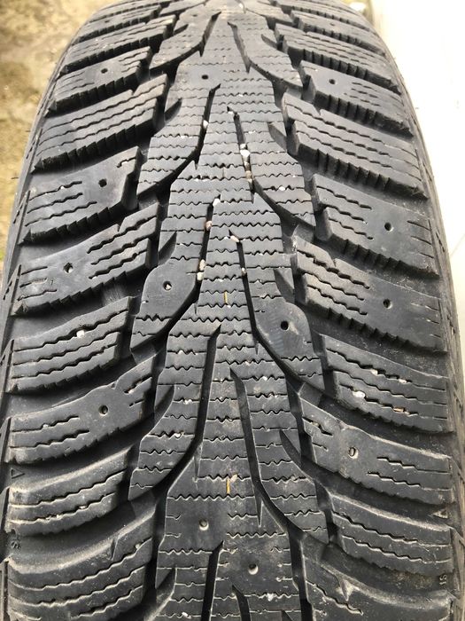 2 зимові шини NexenWinguard Winspike WH62 185/60 R15 88T XL ( під Шип)