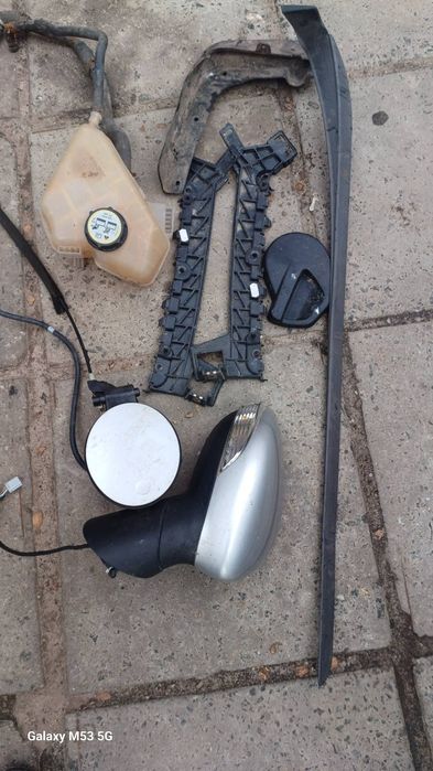 Бачок лючок бензобака форд б-макс FORD B-MAX