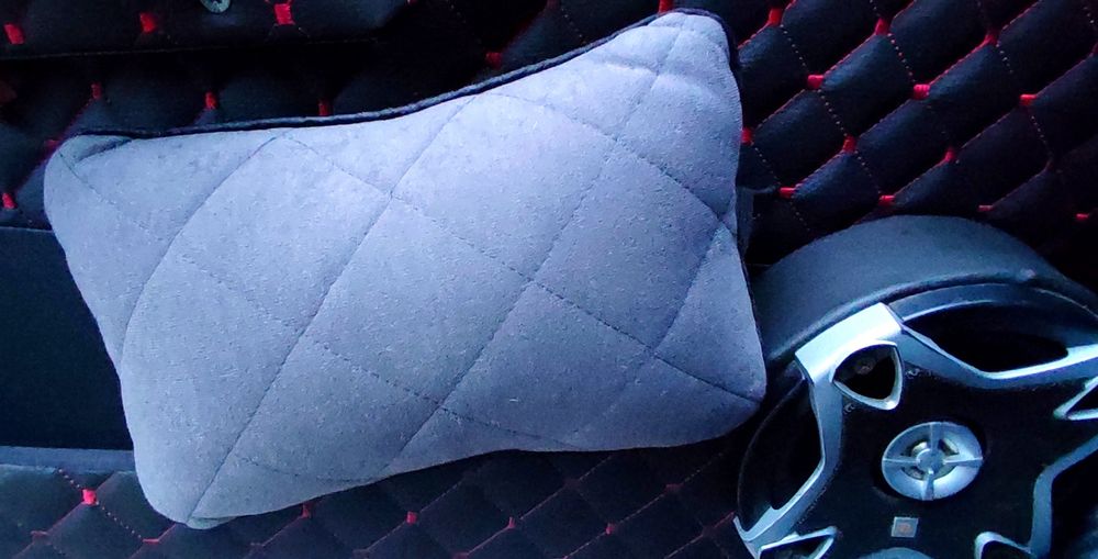 Комплект подушок на підголівники авто (2 шт.)