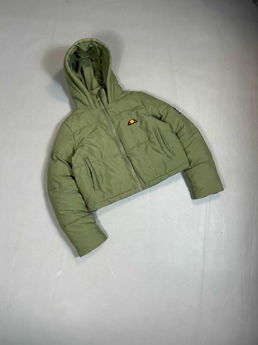 Жіночій Пуховик Ellesse S; M.